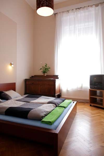 Maverick Hostel & Ensuites - 2