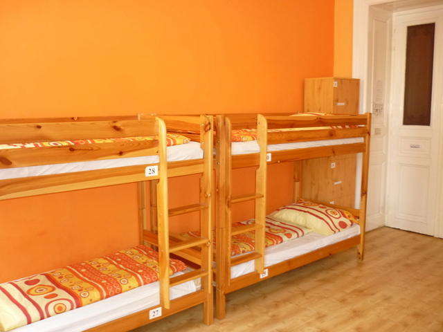 Interflat Hostel & Apartments - 0