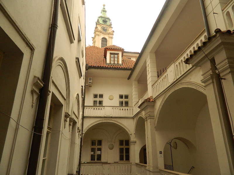 SG1 Hostel - 0