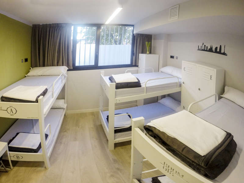 Room018 - 1