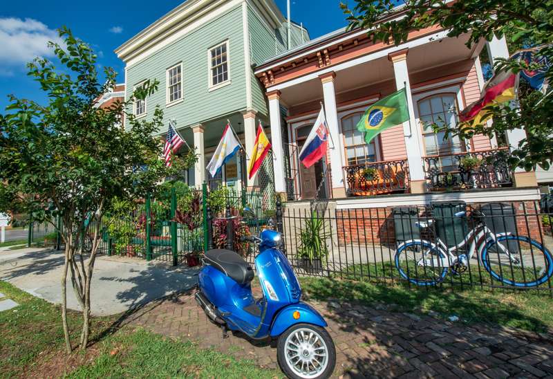 Auberge NOLA Hostel - 0