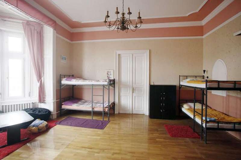 Hostel Just Right - 1