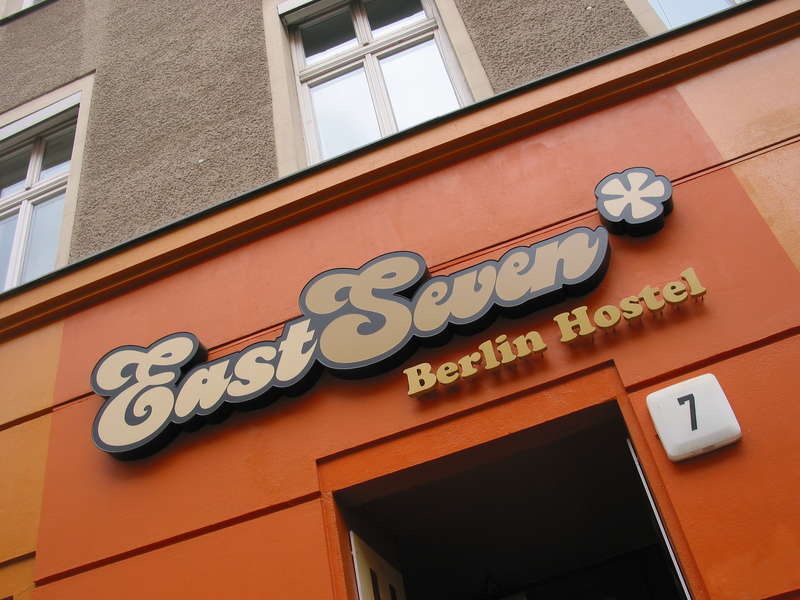 EastSeven Berlin Hostel - 0