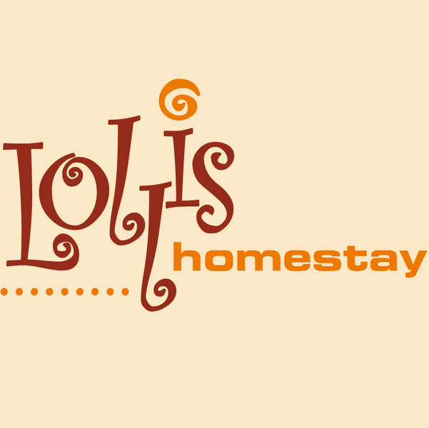 Lollis Homestay - 0