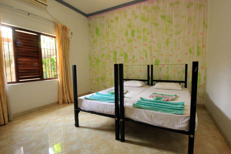 Flipflop Hostels - 1